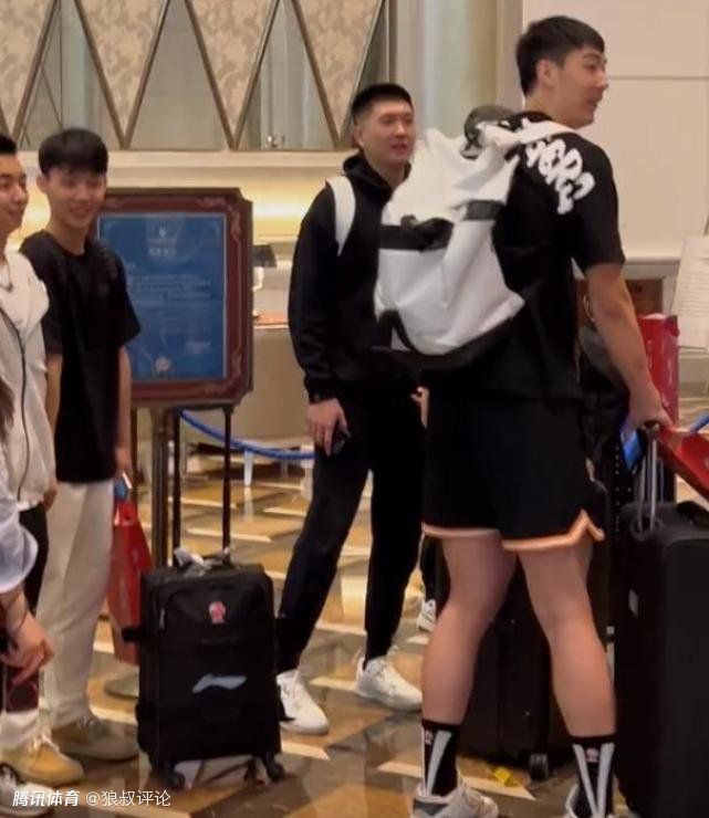 日韩国产欧美精品综合二区