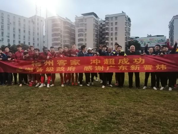 少妇勾引水电工