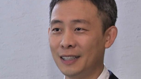 看看逼逼